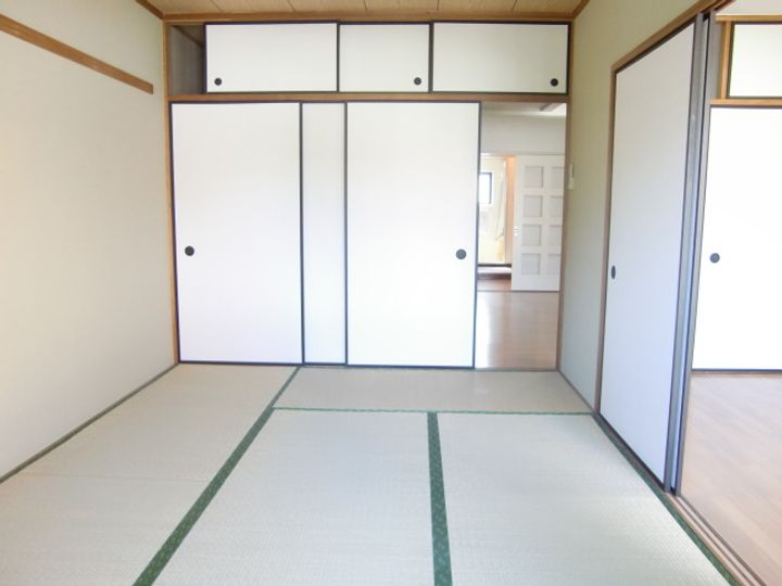 新堀ハイツの内装