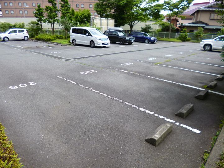 新堀ハイツの地図