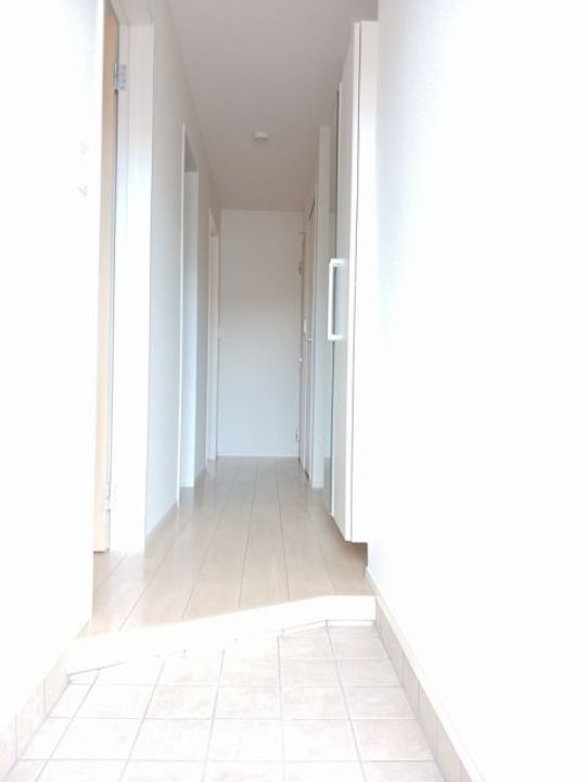 Grace Field Cの玄関