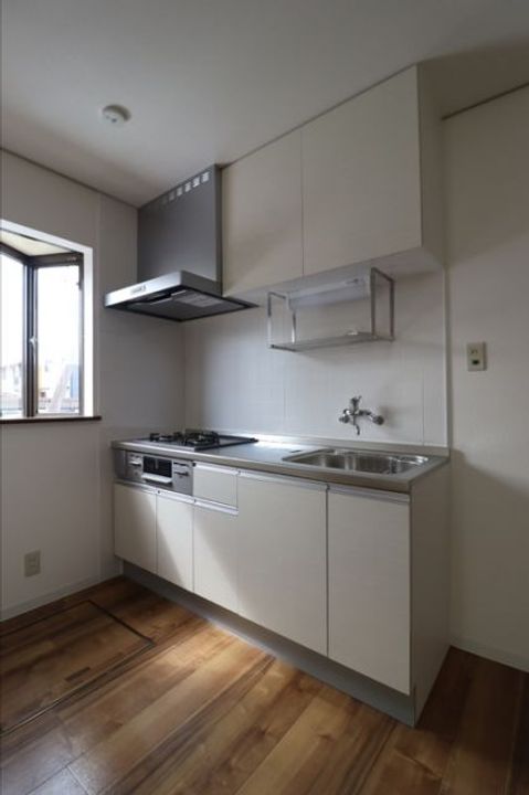 エステート芳泉 I棟のキッチン