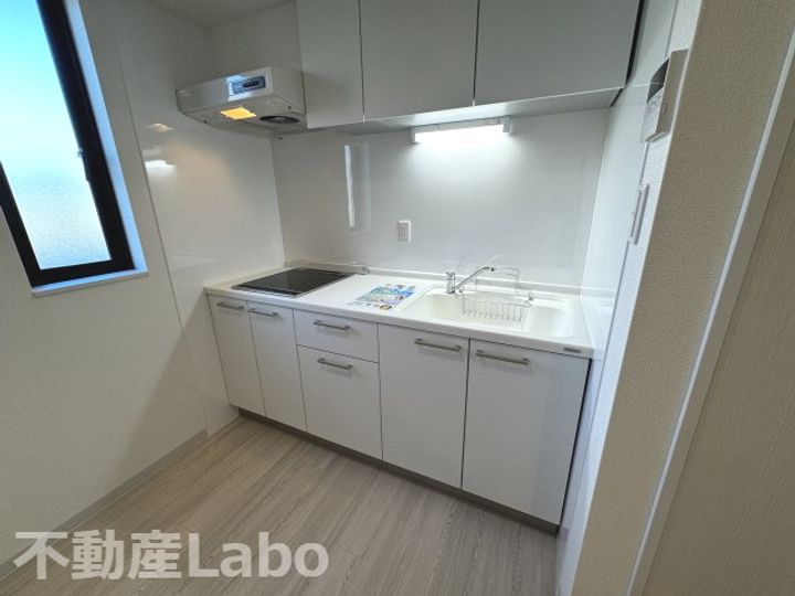 徳島県徳島市川内町沖島(アパート)の賃貸物件のキッチン