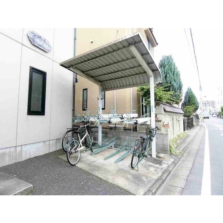 ジュネス・パラディアの地図