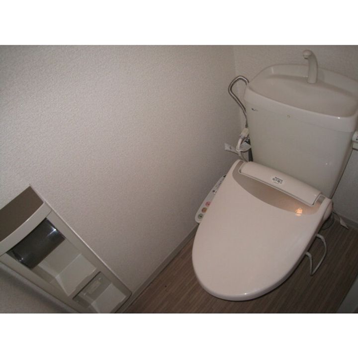 ジュネス・パラディアの内装