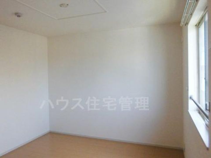 大阪府高槻市永楽町(アパート)の賃貸物件の居間