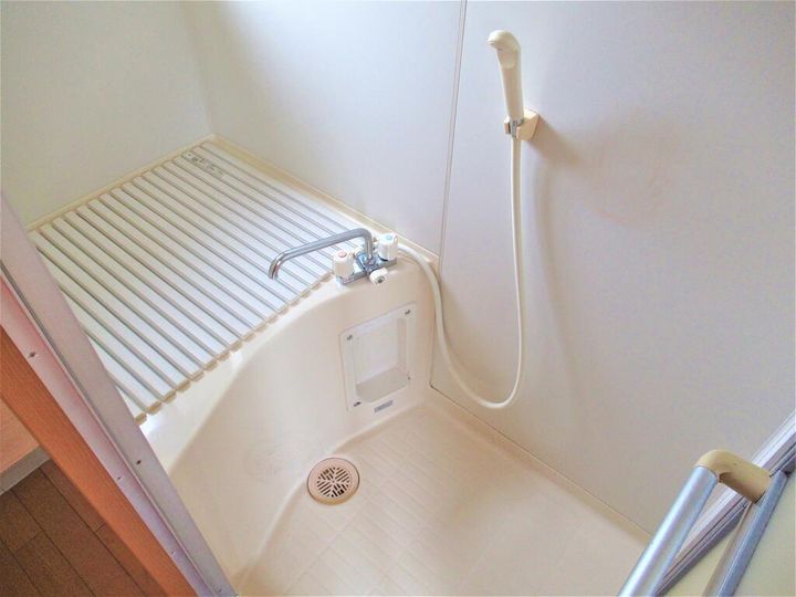 桑才町アパートの風呂