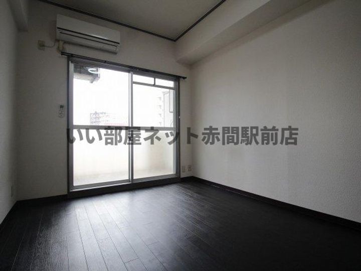 ドヌール向陽の居間