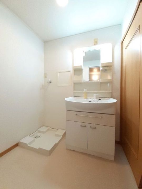 群馬県伊勢崎市茂呂町2(アパート)の賃貸物件の内装