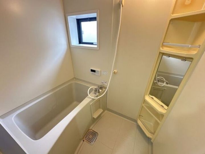 サンフラット Bの風呂