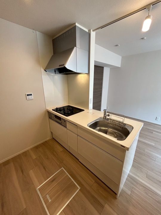 兵庫県尼崎市上ノ島町2(マンション)の賃貸物件のキッチン