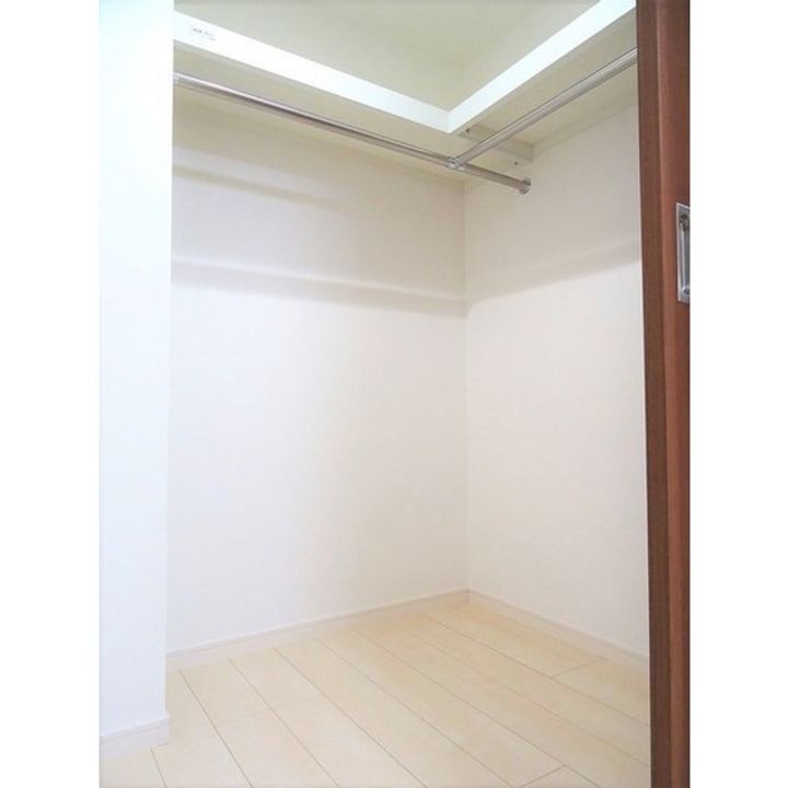 グランシャリオ空港東の内装