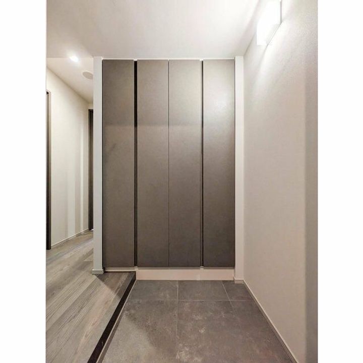東京都世田谷区上馬2の賃貸マンションの玄関