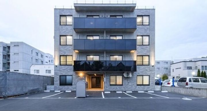 北海道札幌市中央区北七条西19(マンション)の賃貸物件の外観