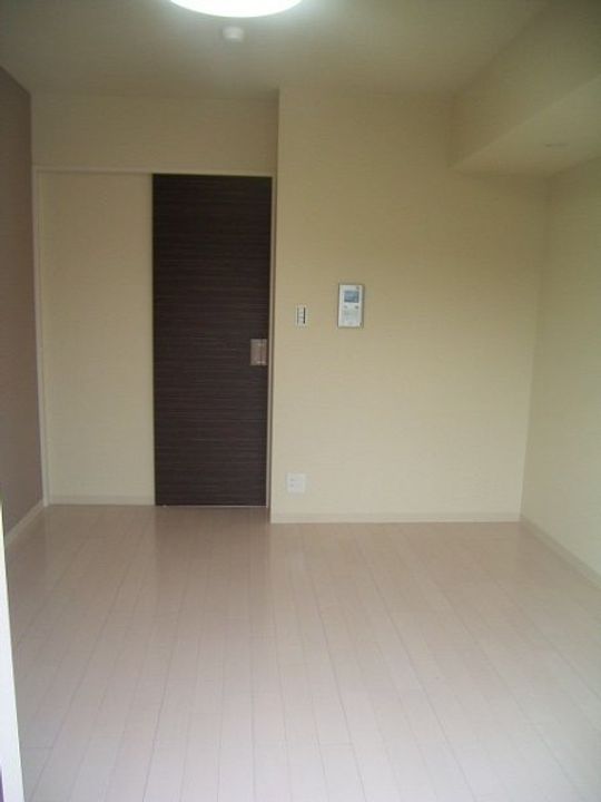 フェニックス目黒弐番館の居間