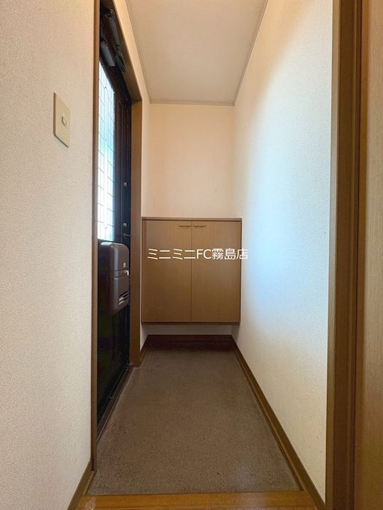 セジュール城山の玄関