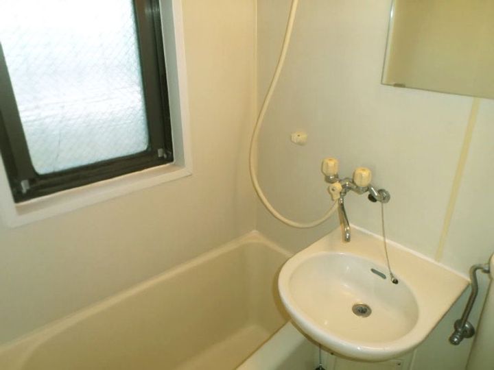 フロムファーストの内装