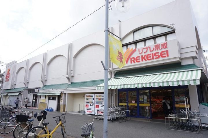 シャルマンボワの周辺