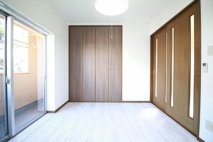 有吉アパートの居間