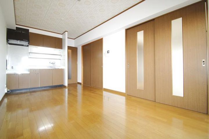 エバーグリーンのキッチン