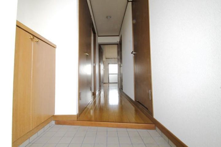 エバーグリーンの玄関