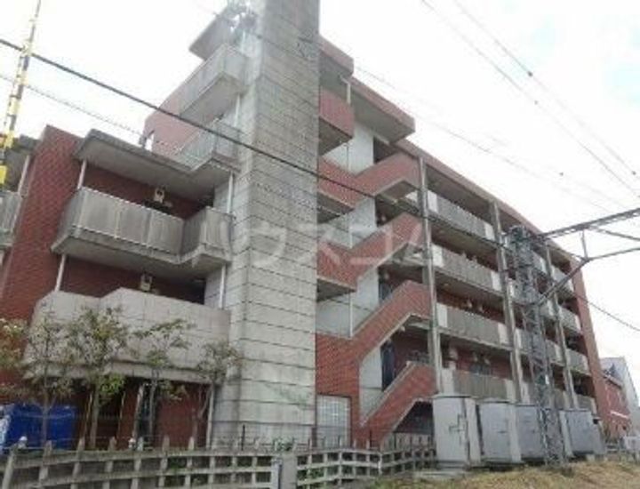 モンシャトー参番館の外観