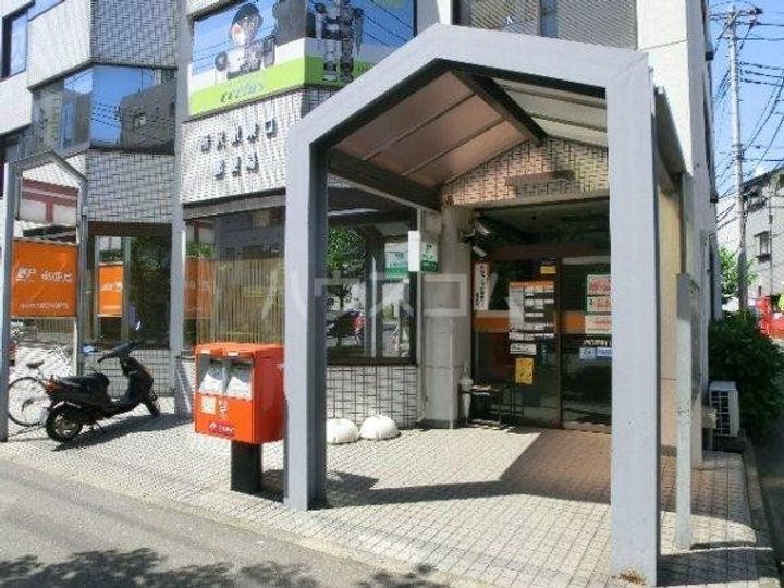 モンシャトー参番館の周辺