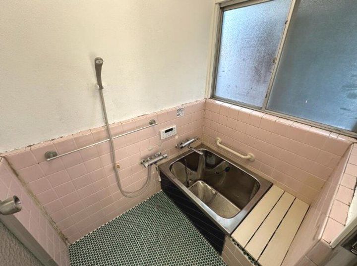 山梨県甲府市飯田5(一戸建)の賃貸物件の風呂