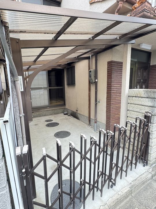 大阪府柏原市旭ケ丘3(一戸建)の賃貸物件の地図