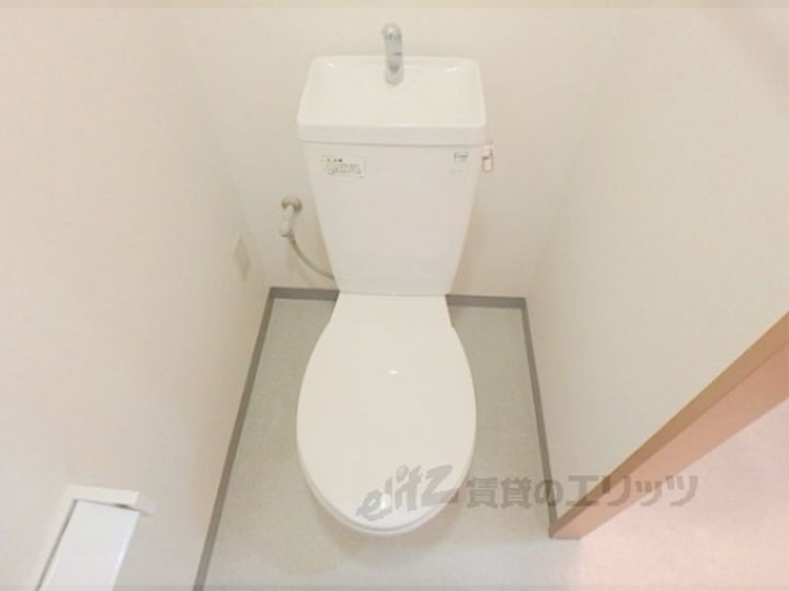 ジュネス四条烏丸の内装