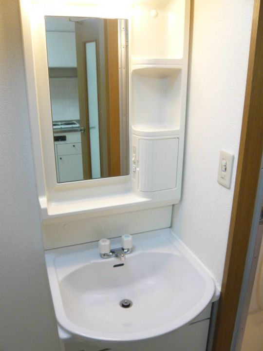 神奈川県藤沢市白旗4(アパート)の賃貸物件の内装