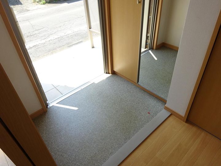 フェアリーヴィラBの玄関