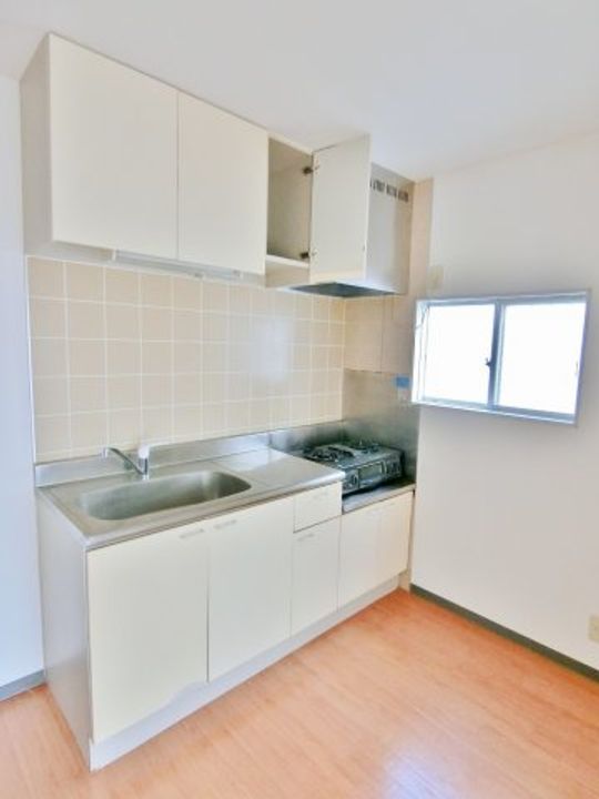 千葉県東金市南上宿(アパート)の賃貸物件のキッチン