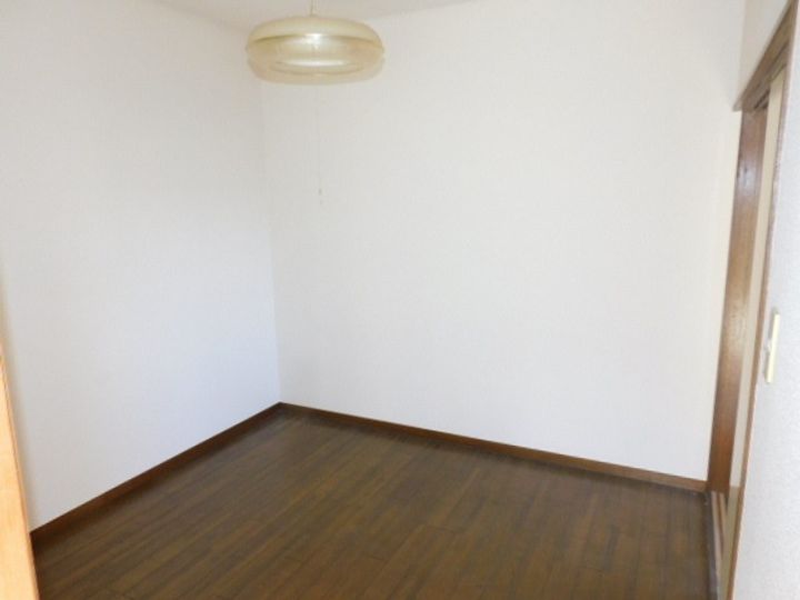 メゾン長坂の居間