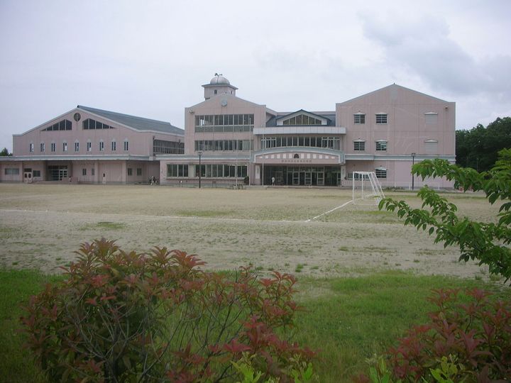 ARIES大富Bの周辺
