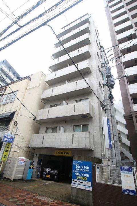 セント・ピュールの外観