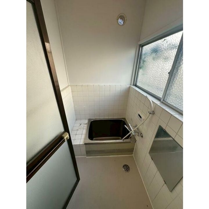 神奈川県厚木市山際(一戸建)の賃貸物件の風呂