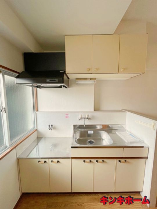 広島県広島市西区南観音7(マンション)の賃貸物件のキッチン