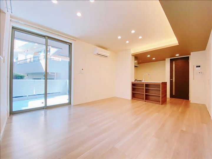 グリーンセントの居間