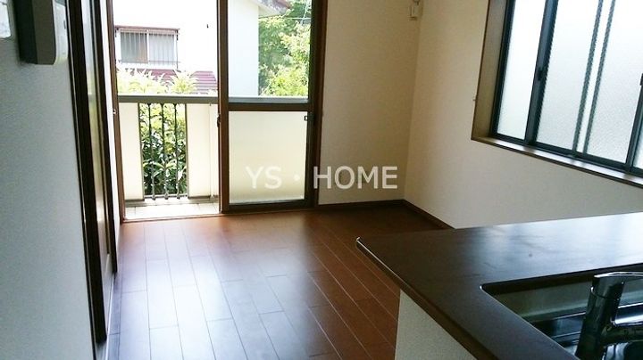 東京都小平市学園東町3(アパート)の賃貸物件の居間