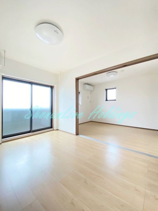 プリモソーレ湘南の居間