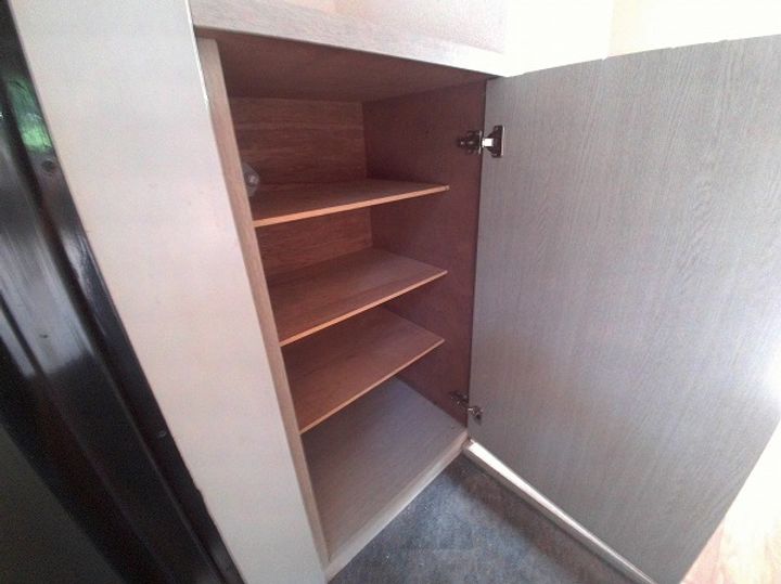 グロウスSI清水の玄関