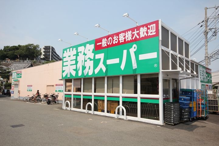 アリエッタの周辺