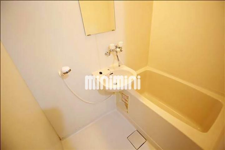 シャンボール石川の風呂