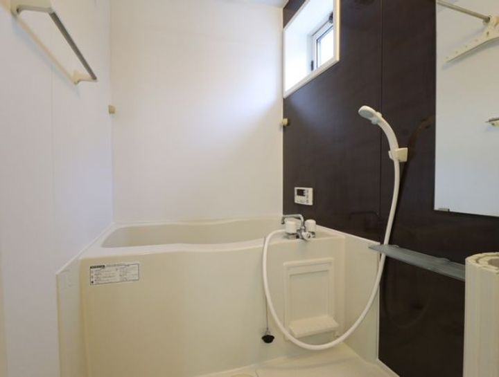 新潟県長岡市寿2(アパート)の賃貸物件の風呂