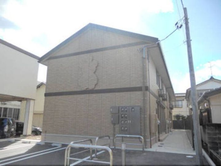 新潟県長岡市寿2(アパート)の賃貸物件の外観