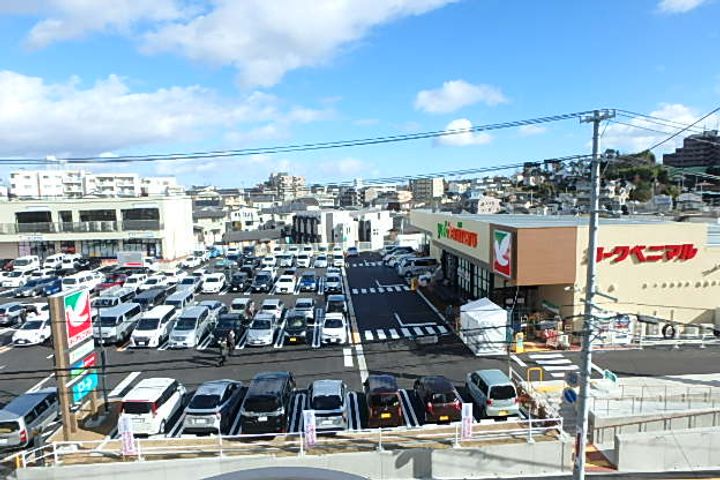 ホワイトコテージの周辺