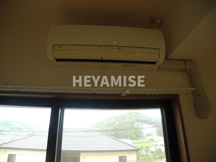 Lucas Isahayaの内装