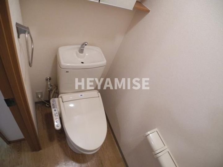 Lucas Isahayaの内装