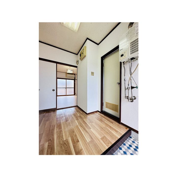 新庄ハイツIの居間