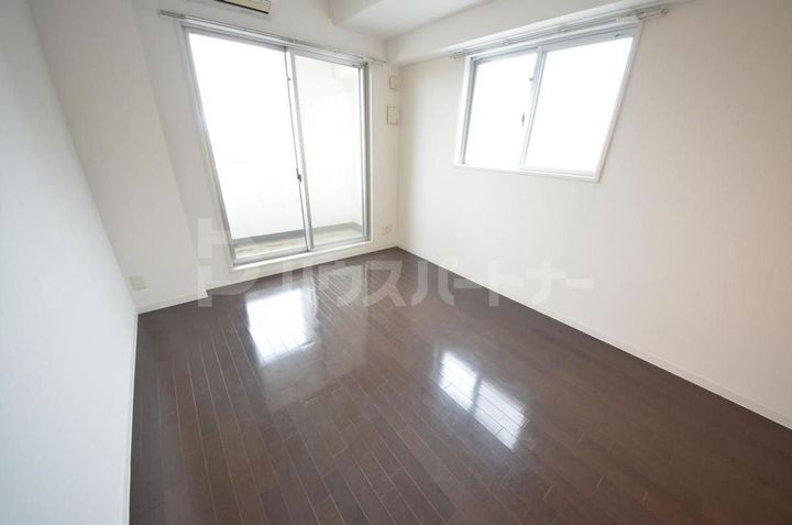 レジディア錦糸町の居間