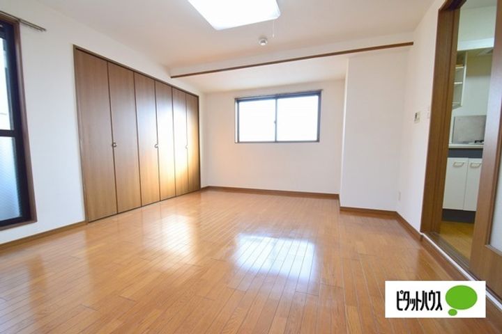 大阪府大阪市城東区鴫野東3(マンション)の賃貸物件の居間